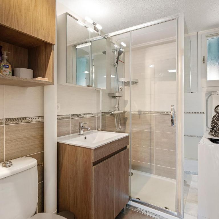 La Pause Valrassienne - 1km de la Plage - Two-Bedroom House - 5