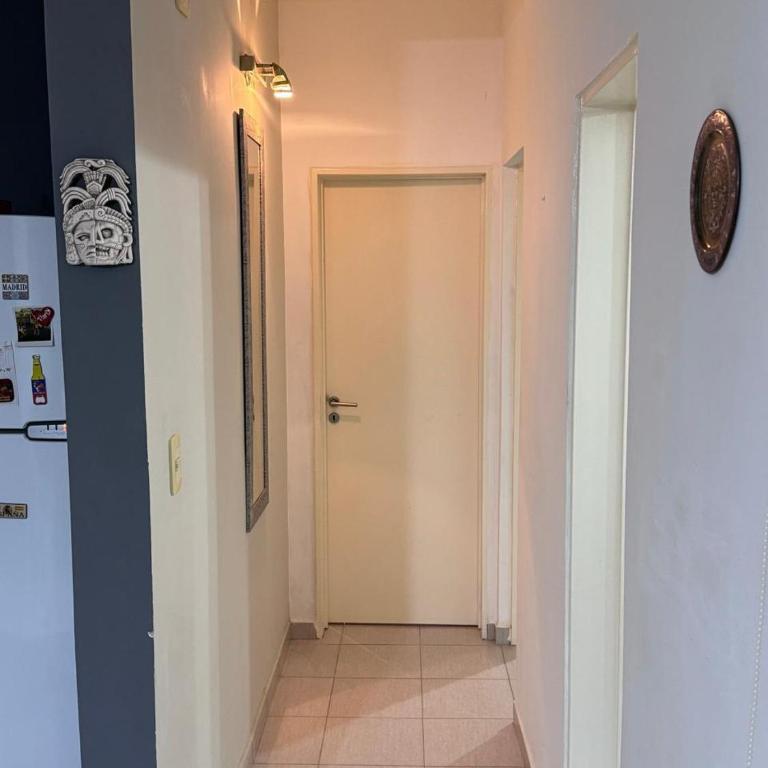 Departamento dos dormitorios con cochera zona terminal ómnibus Colón - Apartamento de 2 dormitorios - 17