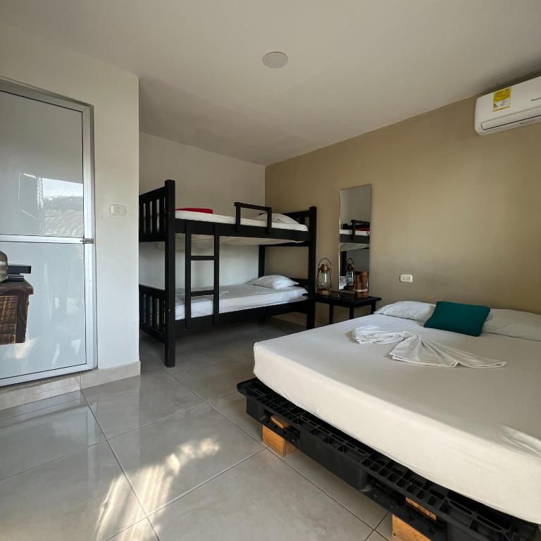 Casa ALCATRAZ - Family Room - 9