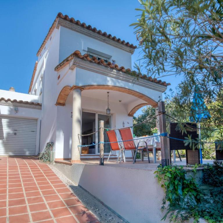 Lluisa - Casa Vacacional de 3 dormitorios - 2