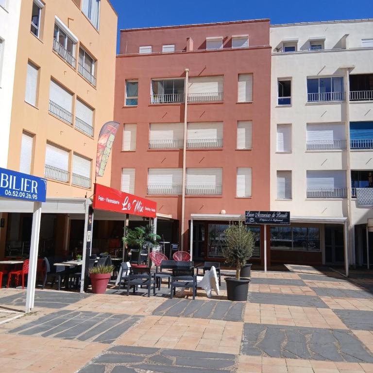 Petit cocon entre port et plage - One-Bedroom Apartment - 7