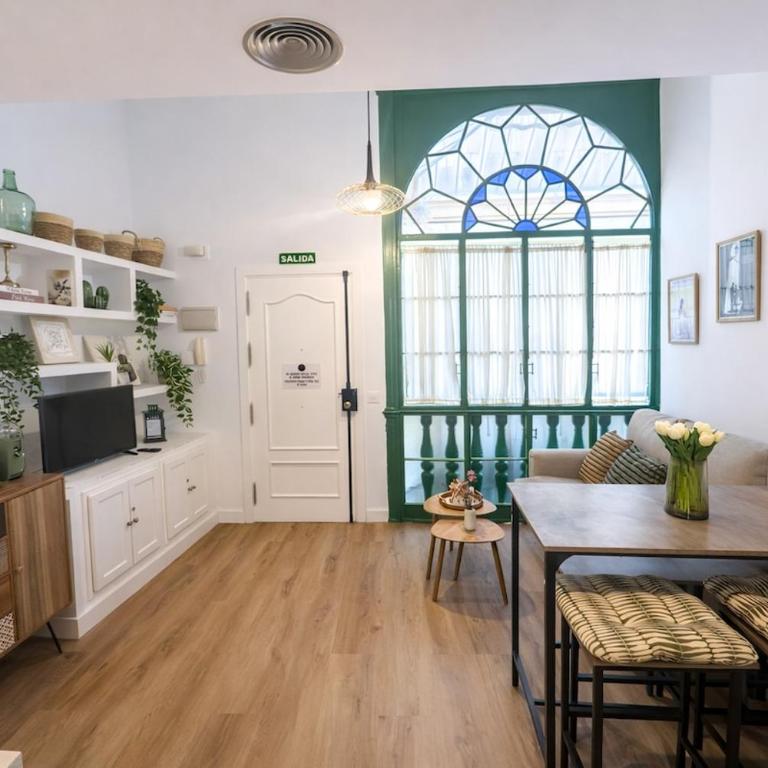 Centro Ciudad Giralda Parejas Teletrabajo Familias - Two-Bedroom Apartment - 24