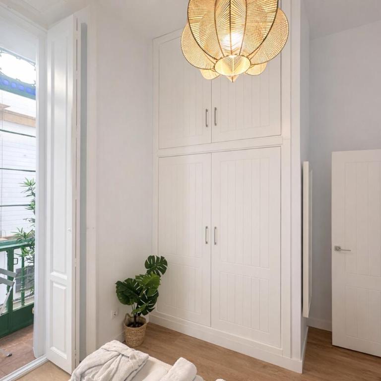 Centro Ciudad Giralda Parejas Teletrabajo Familias - Two-Bedroom Apartment - 12