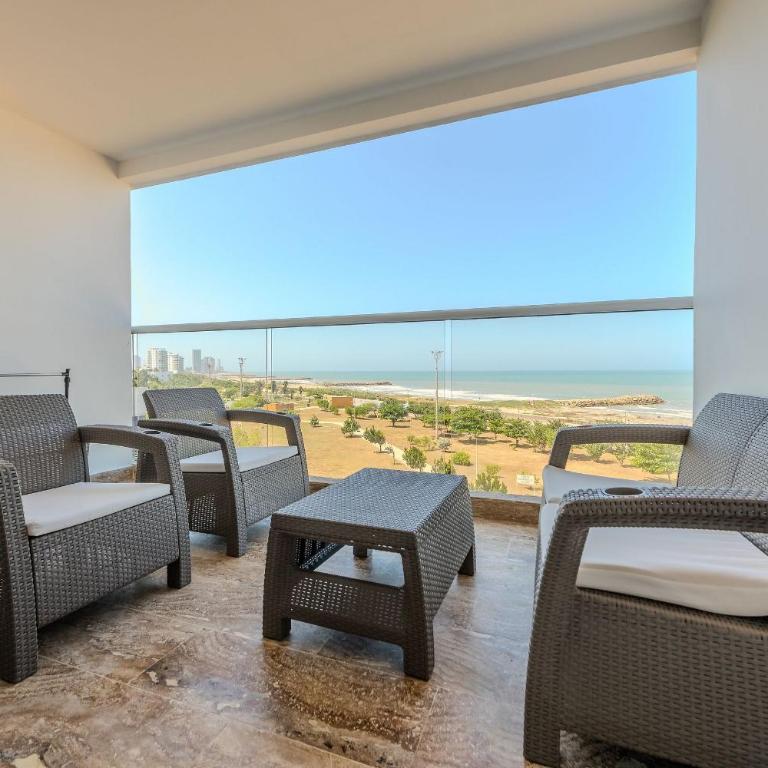 Cartagena Beach Resort - One-Bedroom Apartment with Balcony and Sea View - 31