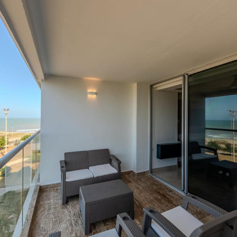 Cartagena Beach Resort - One-Bedroom Apartment with Balcony and Sea View - 33