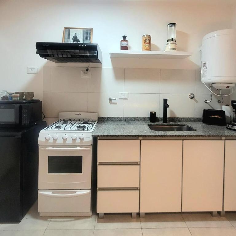 Depto listo para disfrutar en barrio General Paz, calle Lima - Apartamento de 1 dormitorio - 25