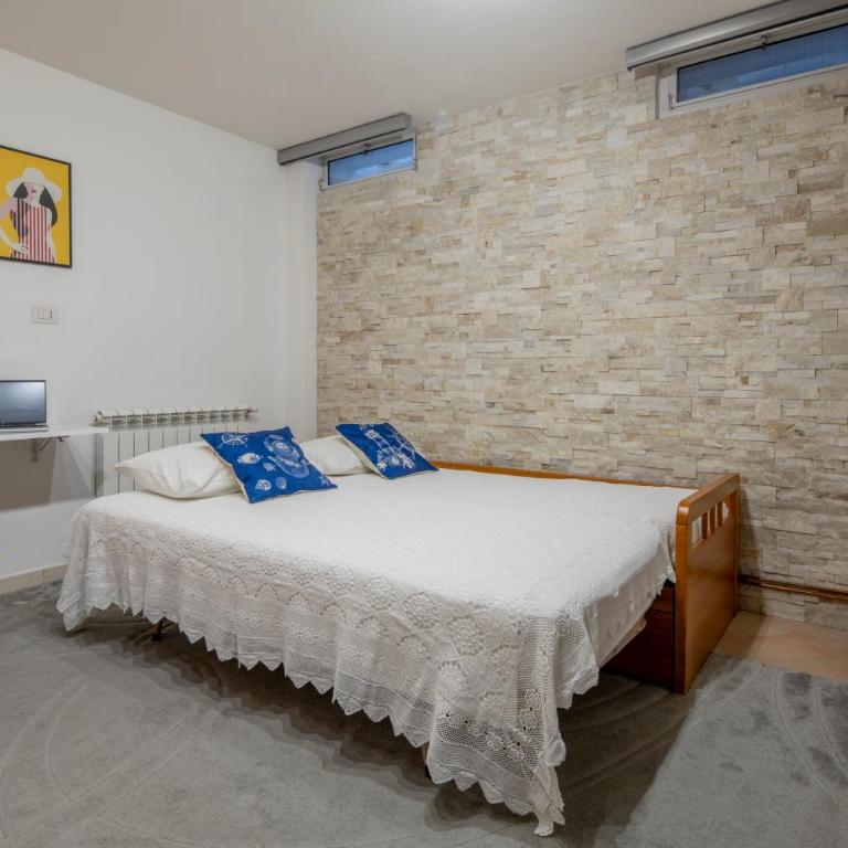 La Gemma del Tirreno - Three-Bedroom Apartment - 8