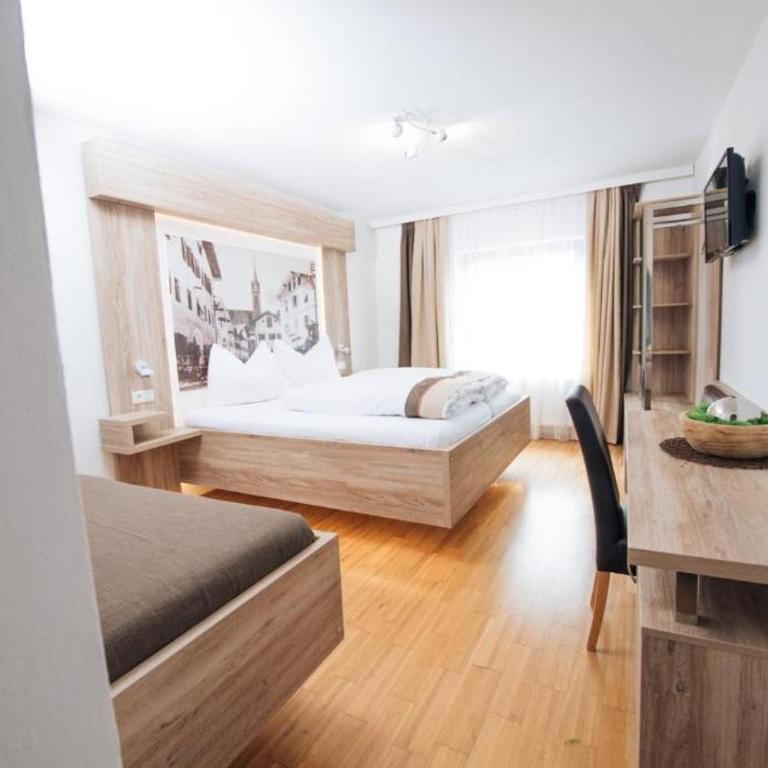 Boutique Hotel Adler - Comfort Dreibettzimmer - 15