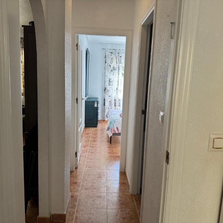 En perle med plass til voksne og familien, solfylt terrasse 5 min fra stranden - Apartamento de 2 dormitorios - 19