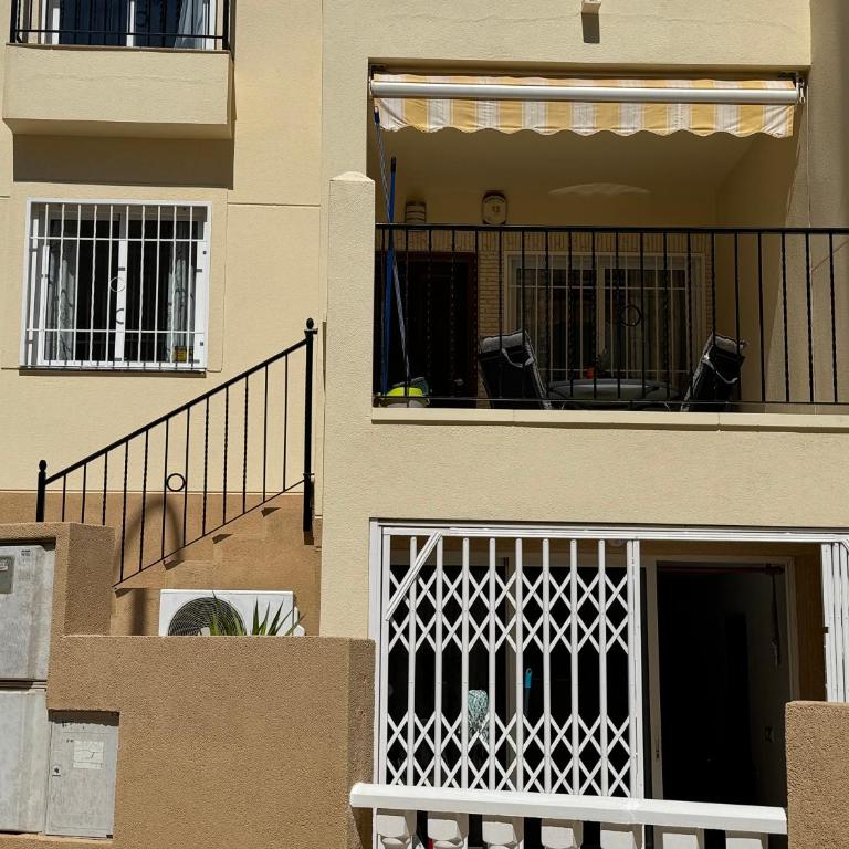 En perle med plass til voksne og familien, solfylt terrasse 5 min fra stranden - Apartamento de 2 dormitorios - 27