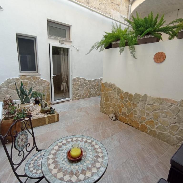 SamEle Bed and Breakfast - Camera Deluxe (2 Adulti + 1 Bambino) - 36