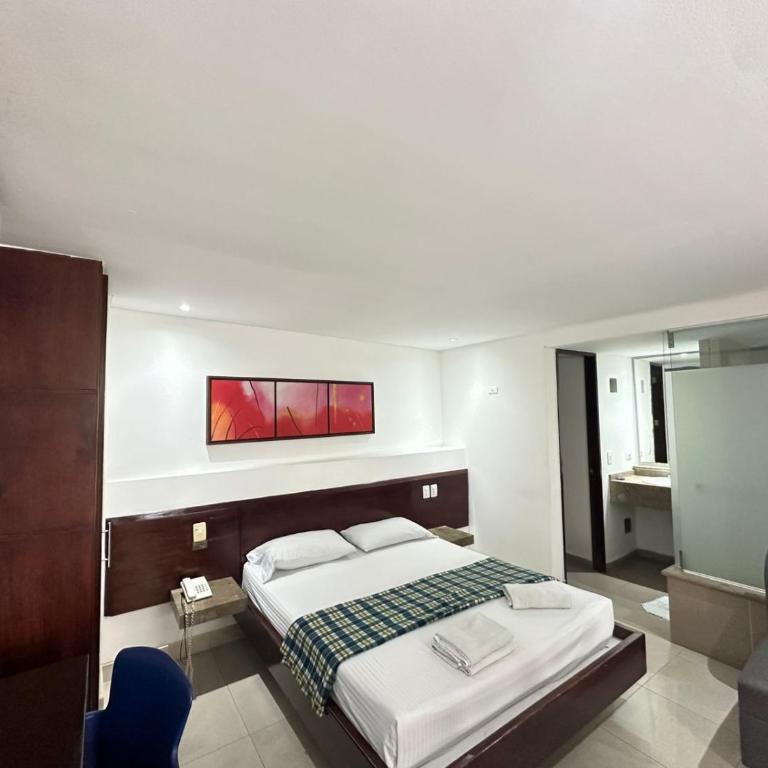 Hotel Via 45 Centro - Habitación Familiar Deluxe - 2