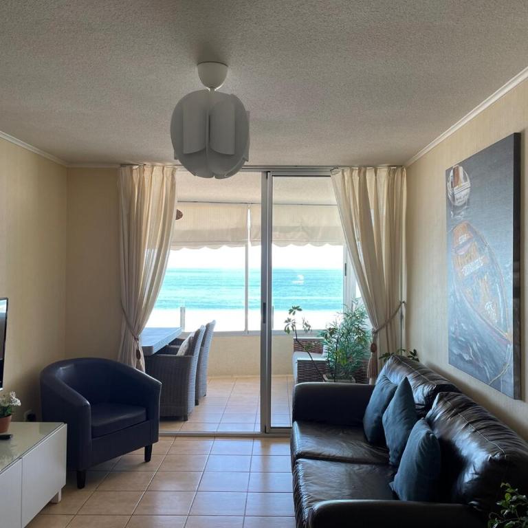 Ocean Front Apartment, La Serena - Two-Bedroom Apartment - 65