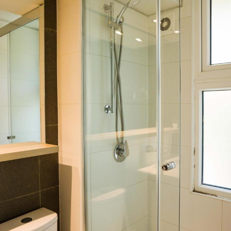 Chic 2BR Unique Stay in the Heart of Providencia - Apartment - 16