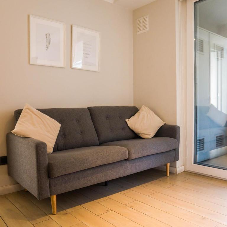 Chic 2BR Unique Stay in the Heart of Providencia - Apartment - 18
