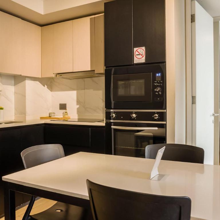 Chic 2BR Unique Stay in the Heart of Providencia - Apartment - 25