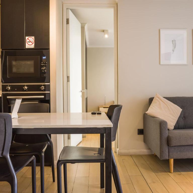 Chic 2BR Unique Stay in the Heart of Providencia - Apartment - 33