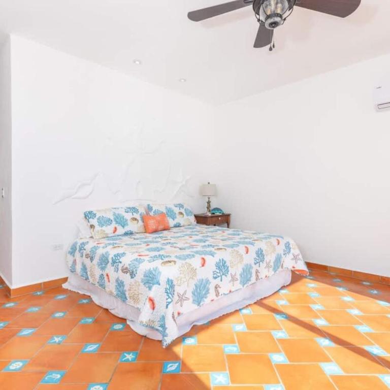 Luxury & Spacious Beachfront Home Casa Espiritu - Apartamento - 34