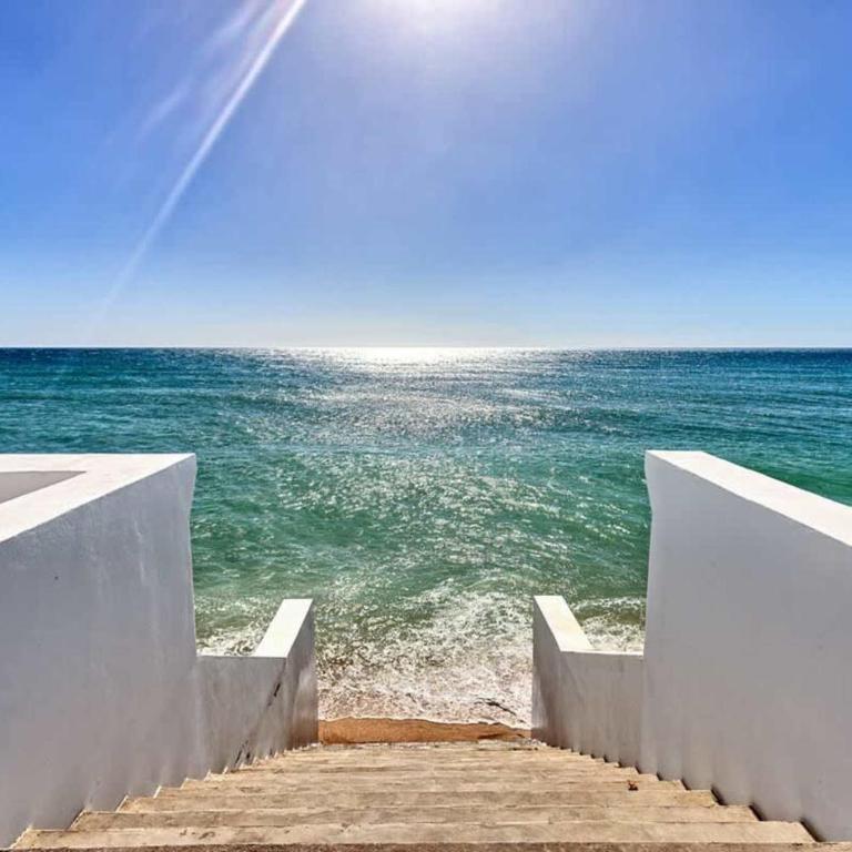 Luxury & Spacious Beachfront Home Casa Espiritu - Apartamento - 54