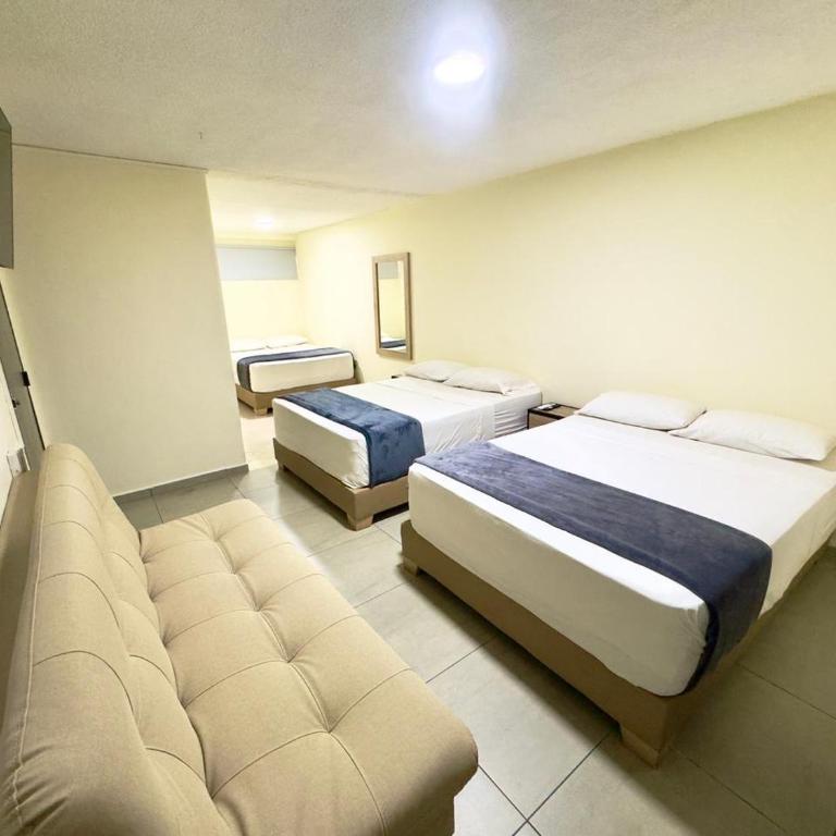 Hotel Estadio 80 - Habitación Triple Básica - 6