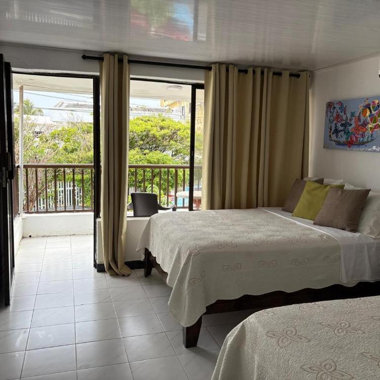 Apartamento Palo Alto - Habitación Doble con balcón - 1 o 2 camas - 6