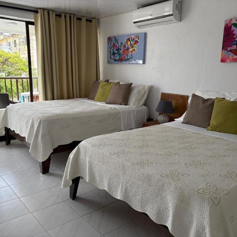 Apartamento Palo Alto - Habitación Doble con balcón - 1 o 2 camas - 1