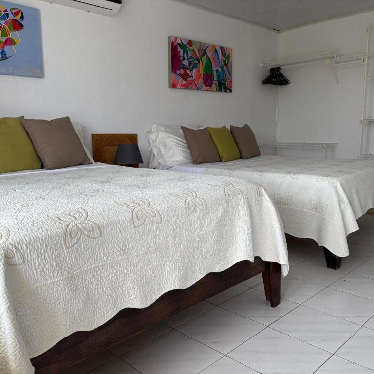 Apartamento Palo Alto - Habitación Doble con balcón - 1 o 2 camas - 3