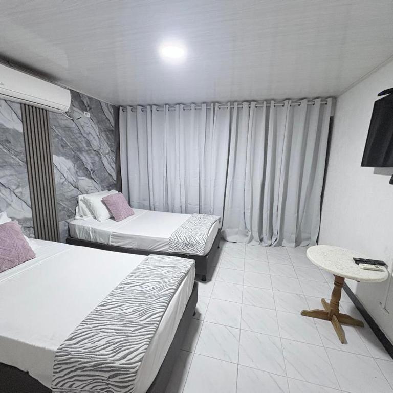 Apartamento Palo Alto - Habitación Doble con baño privado - 1 o 2 camas - 6