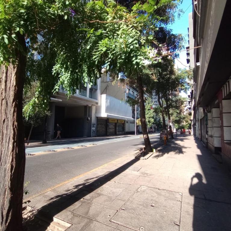 Céntrico departamento a pasos del mercado central - One-Bedroom Apartment - 4