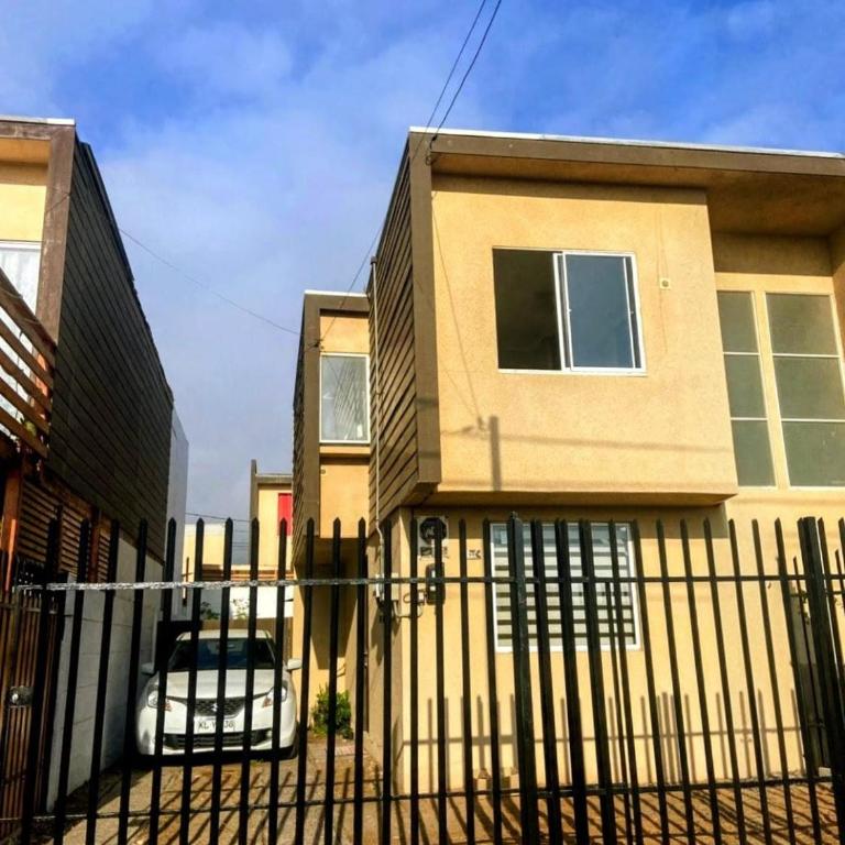 CHEZ GERARDo ! - Three-Bedroom House - 13