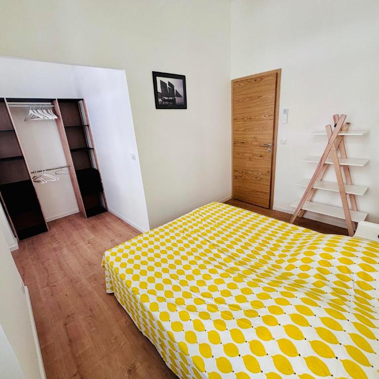 Magnifique appartement T3 refait à neuf Port Bandol - Appartement 2 Chambres avec Vue sur le Port - 7