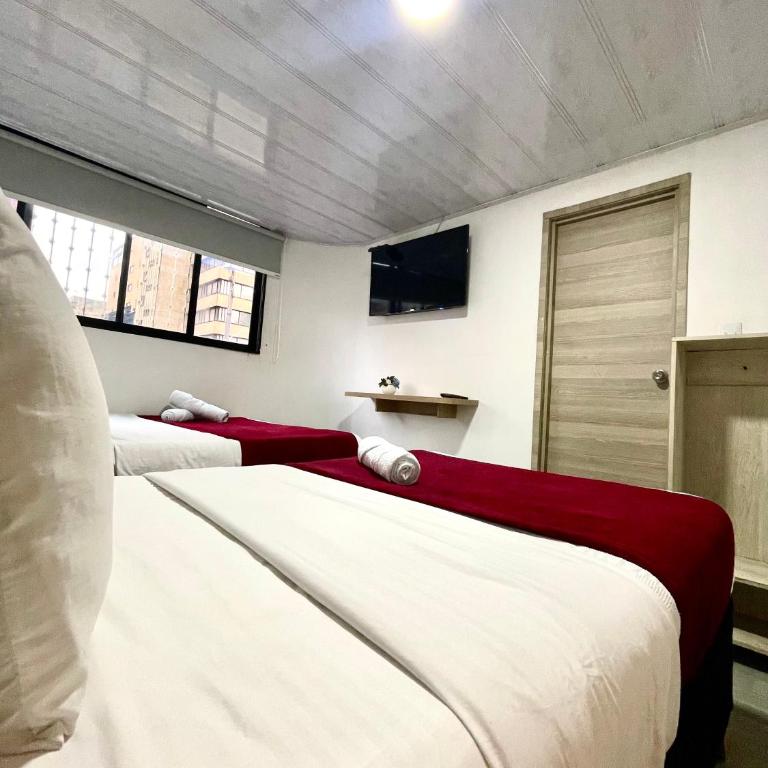 Hotel Urban Center Bogota - Family Double Room - 6