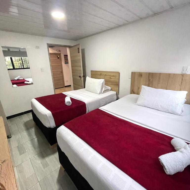 Hotel Urban Center Bogota - Family Double Room - 4