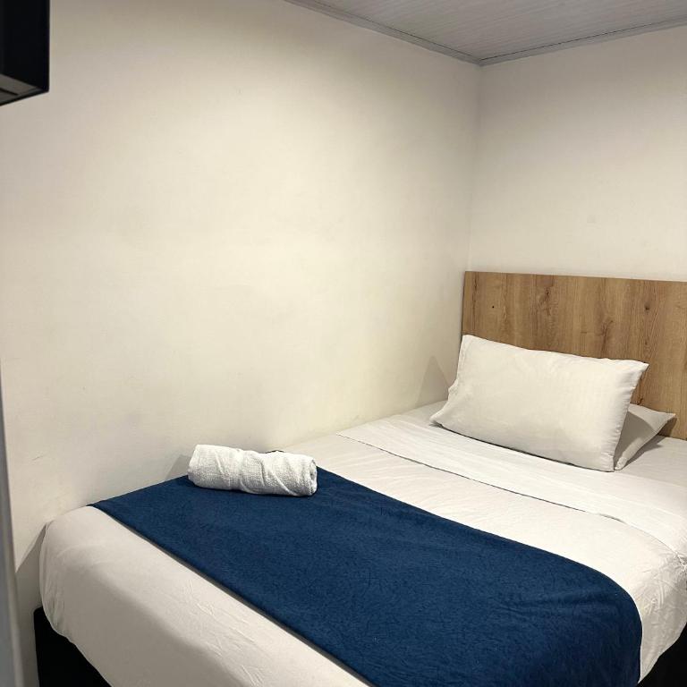 Hotel Urban Center Bogota - Single Room - 1