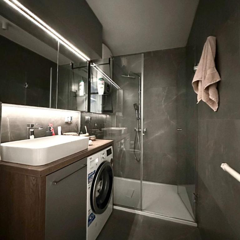Apartman Lorka - Two-Bedroom Apartment - 17