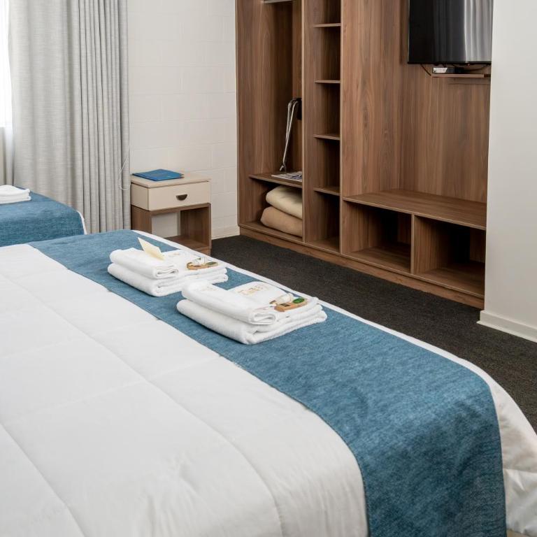 VIP Hotel - Family Room - 4
