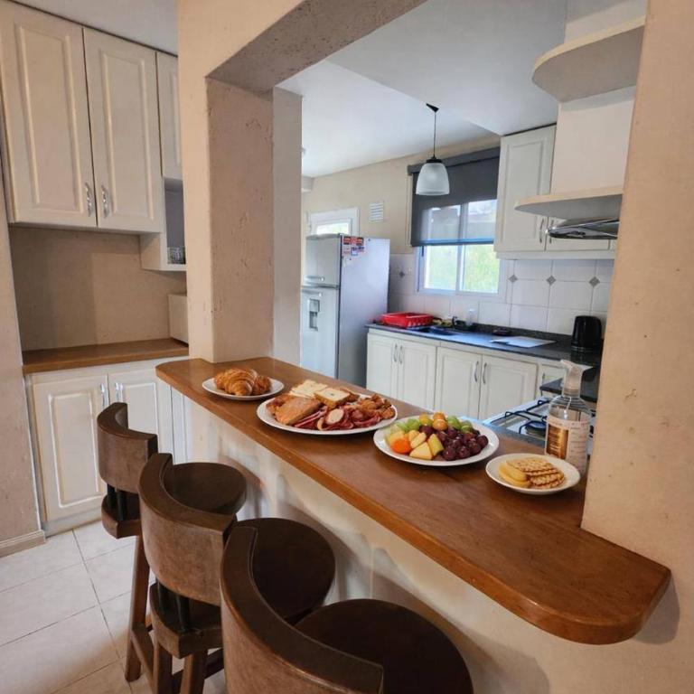Casa moderna en mendoza - Three-Bedroom Townhouse - 13