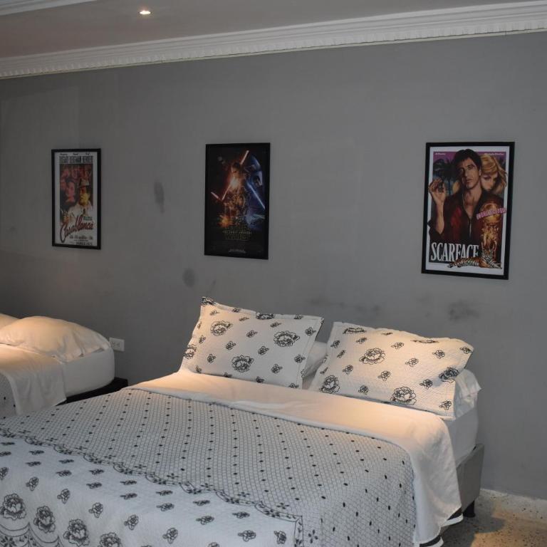 Shalom Home90 - Habitación Familiar con baño privado - 8