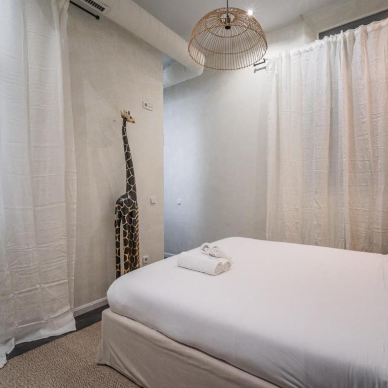 Cozy Stylish - 1Bedroom 1Bath - Malasaña - One-Bedroom Apartment - 14
