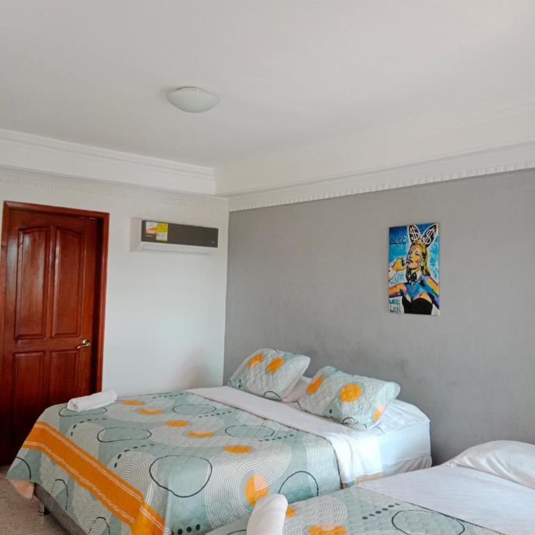Shalom Home90 - Habitación Doble Superior - 2 camas dobles - 5