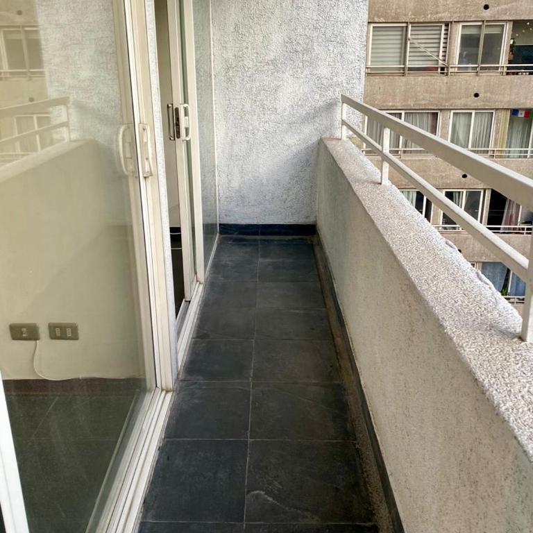 Enjoy Santiago in a cozy apartment for 2 - One-Bedroom Apartment - 5
