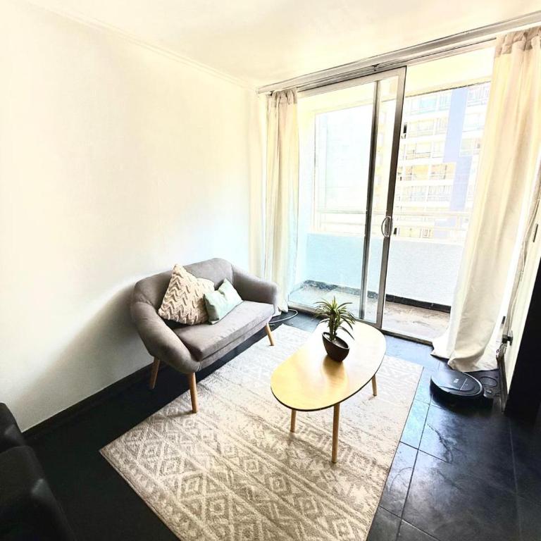 Enjoy Santiago in a cozy apartment for 2 - One-Bedroom Apartment - 13