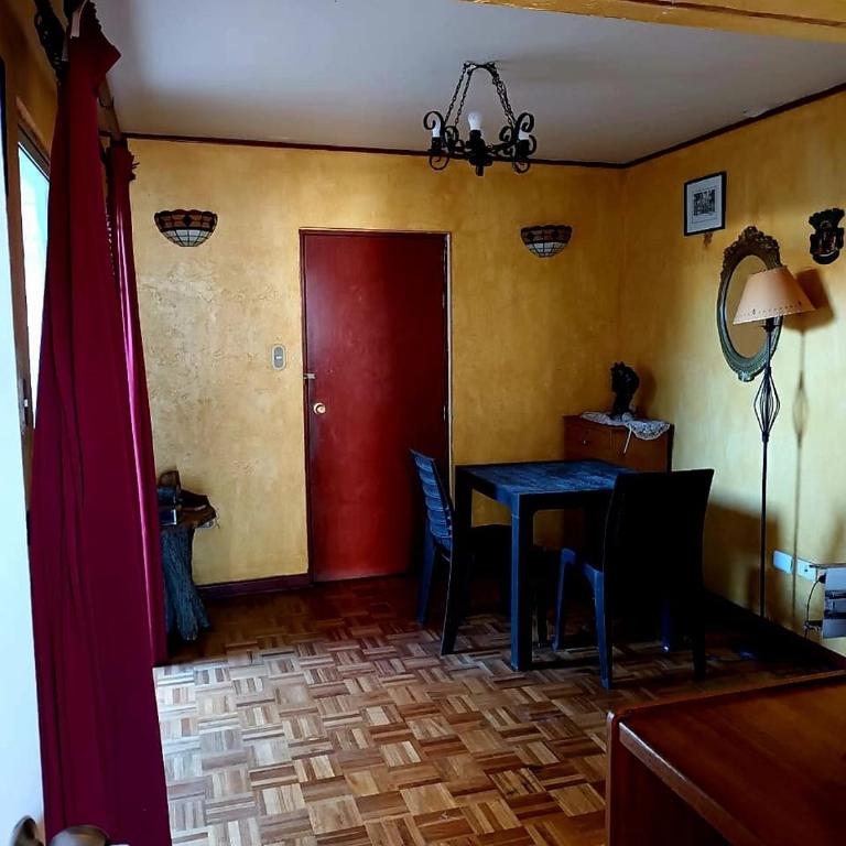 Alojamiento La Serena CQ - Two-Bedroom House - 4