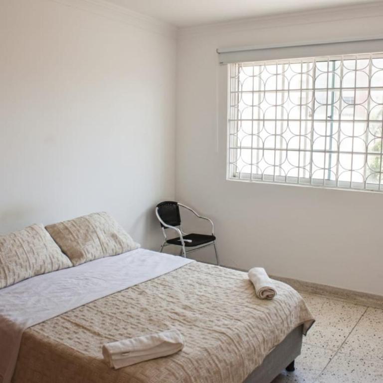 Shalom Home90 - Habitación Doble con baño compartido - 2