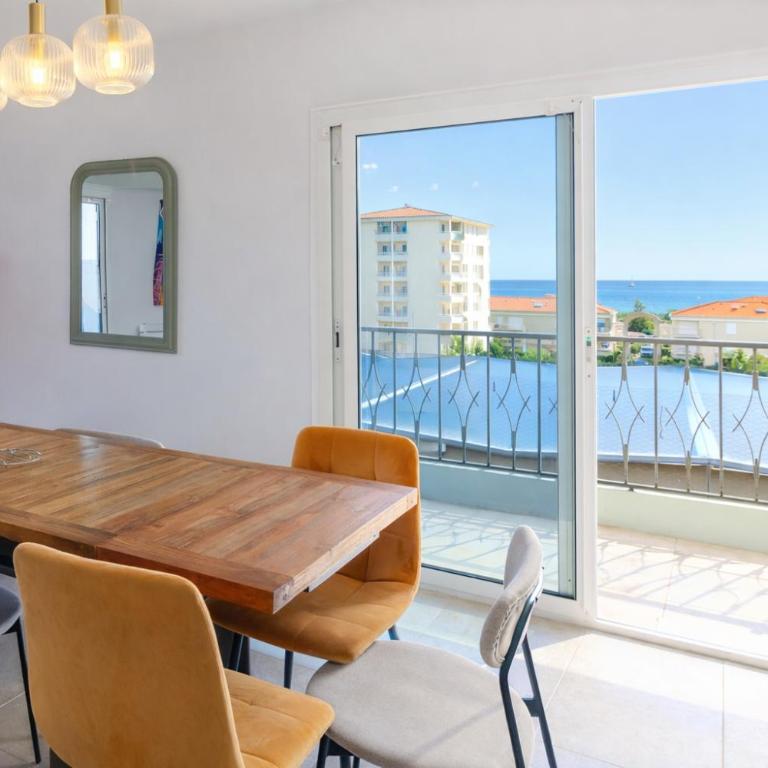 JEANNE DARC - Spacieux, 6 personnes, Vue Mer, Terrasse, Familial - Appartement 2 Chambres - 7