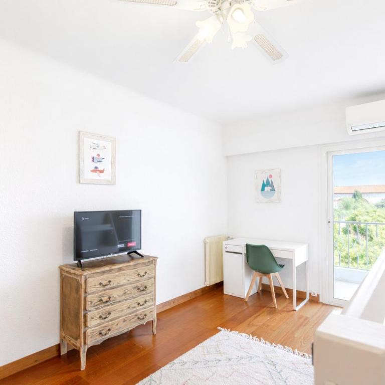JEANNE DARC - Spacieux, 6 personnes, Vue Mer, Terrasse, Familial - Appartement 2 Chambres - 21