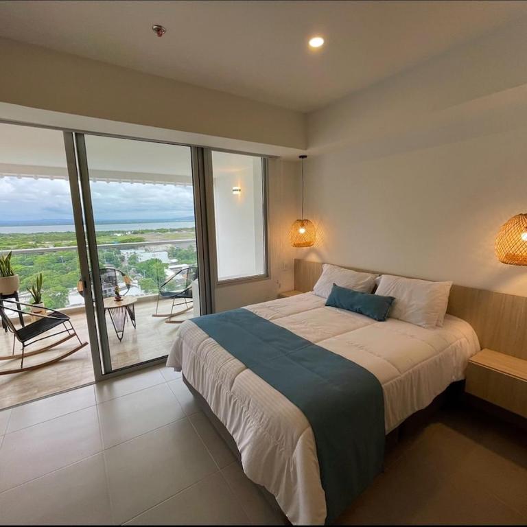 ApartaSuite 10min centro histórico, 3min aeropuerto - One-Bedroom Apartment - 3