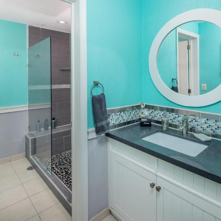 Sonoran Spa Amazing Oceanfront E206 - Apartamento - 24