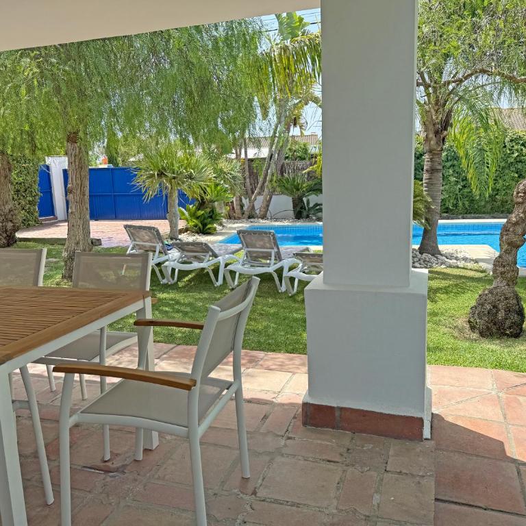 Villa Amura, solo familias y parejas - Casa de 3 dormitorios - 11