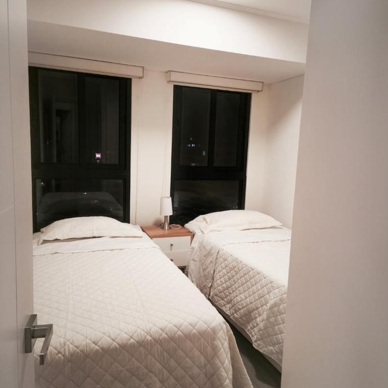 3BR Miraflores - Pool & Jacuzzi in the Heart of the City - Three-Bedroom Apartment - 7